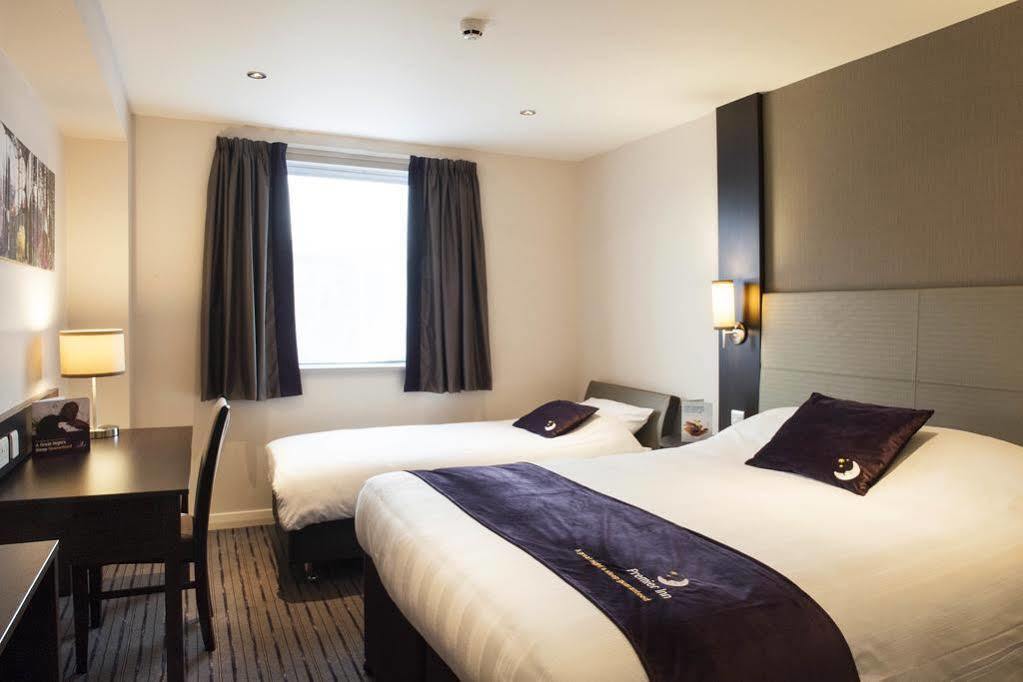 Premier Inn Hayle Ngoại thất bức ảnh