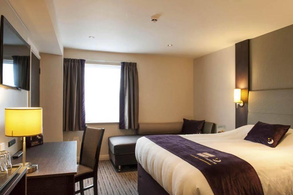 Premier Inn Hayle Ngoại thất bức ảnh